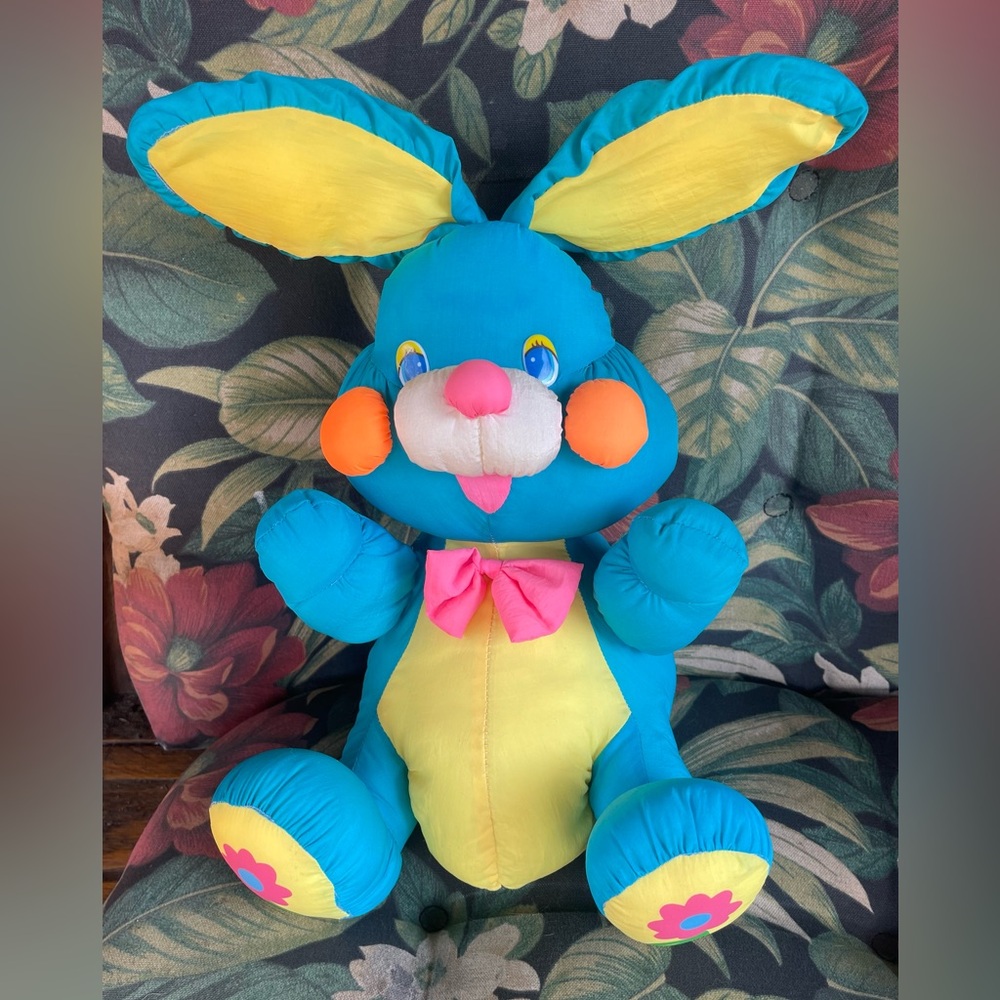 Vintage 11” Dan Dee NYLON STUFFED BUNNY RABBIT Blue Yellow Pink